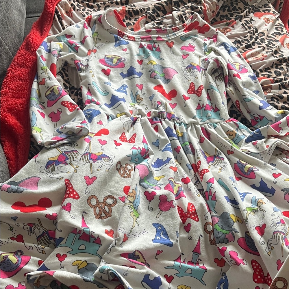B49 Charlie’s Project Kids Dress w/ Pockets— Magic Kingdom Print